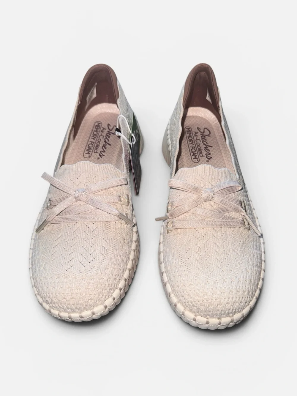 Skechers Wilshire Blvd Knit Sail slip-on casual loafers shoes size 7  off white